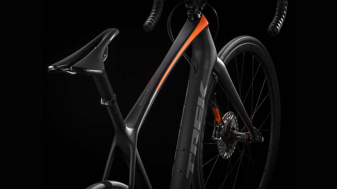 Émonda SLR 7 Disc - Trek Bikes (JP)