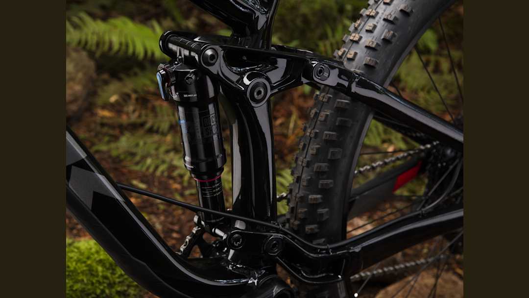 Fuel EX 5 Plus - Trek Bikes