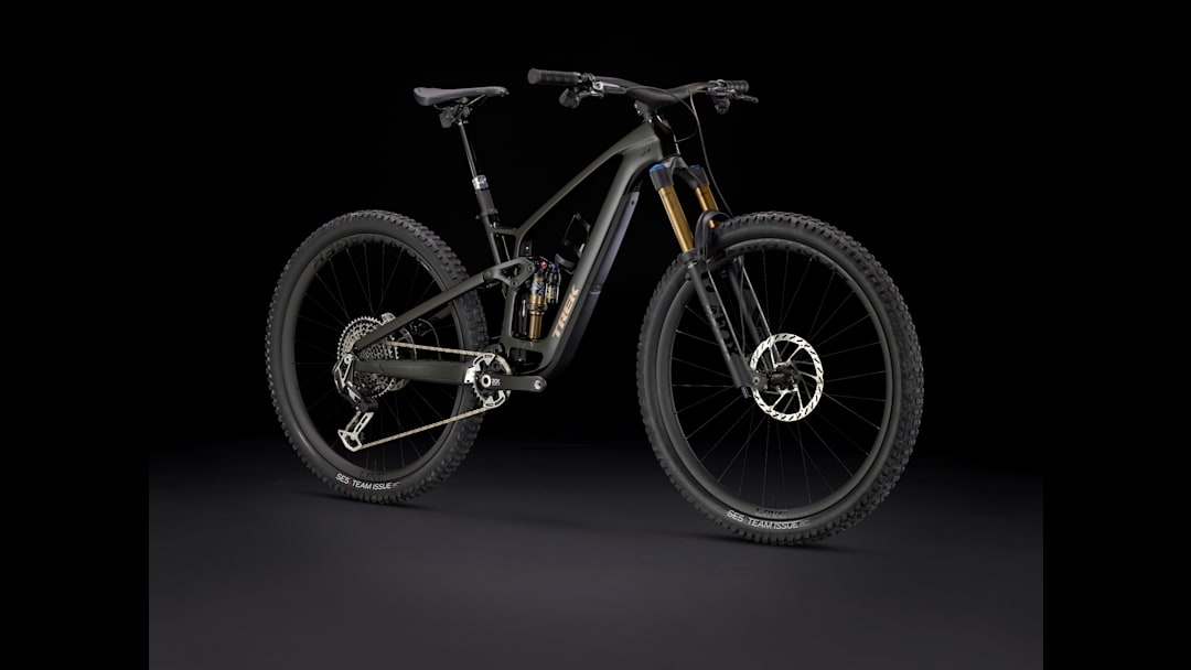パ*ダ様 【カスタム総額100万】TREK FUEL EX5 Lサイズ 29er Fuel EX 9.9 XX AXS T-Type Gen 6 - Trek Bikes