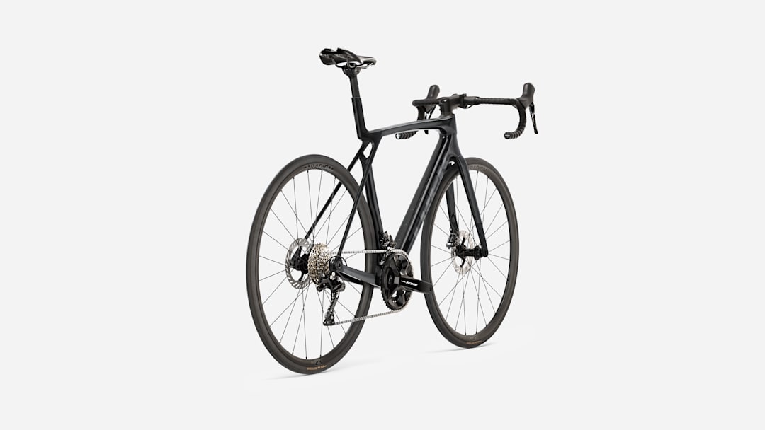 Madone 軽量エアロレースバイク - ラインアップを見る (JP)