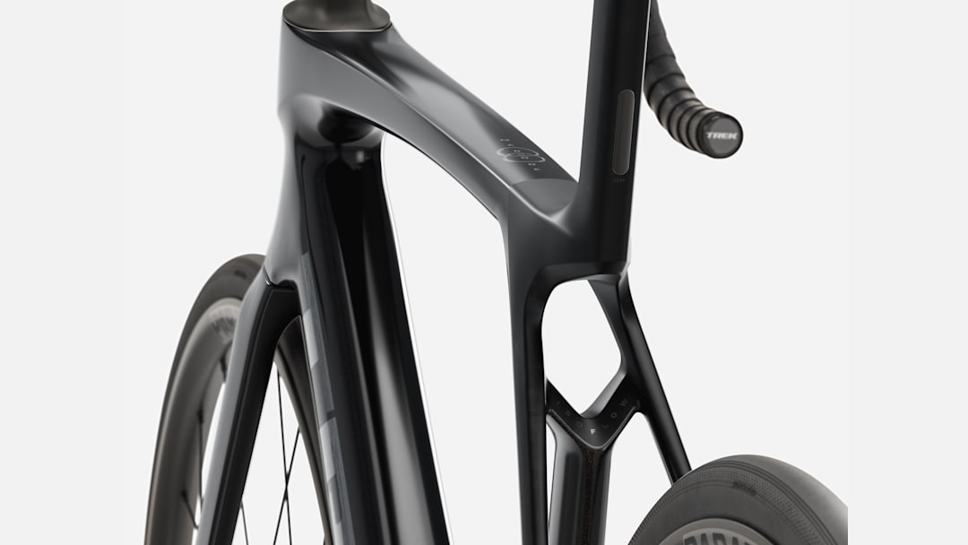 Madone 軽量エアロレースバイク - ラインアップを見る (JP)