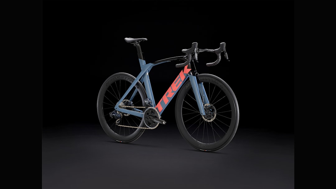 Madone SL 7 AXS Gen 6 - Trek Bikes