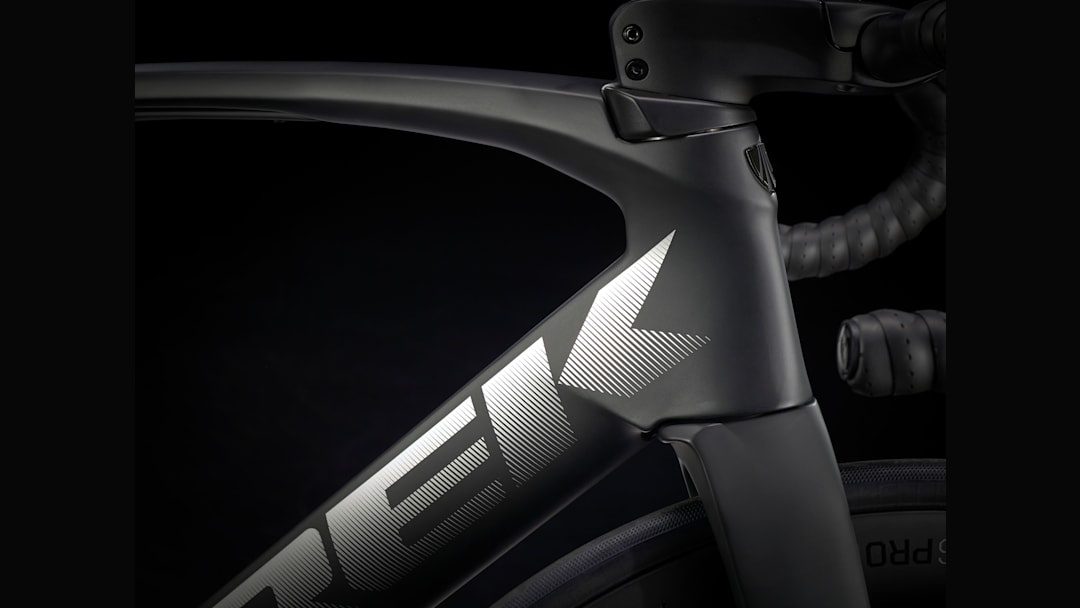 Madone SLR 6 Gen 6 - Trek Bikes
