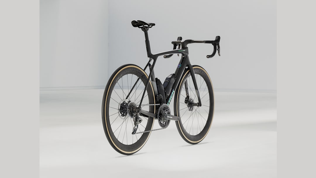 Madone SLR 7 AXS Gen 8 - Trek Bikes (JP)