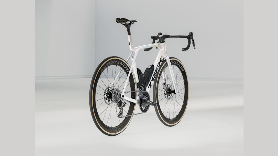 Madone SLR 9 AXS Gen 8 - Trek Bikes