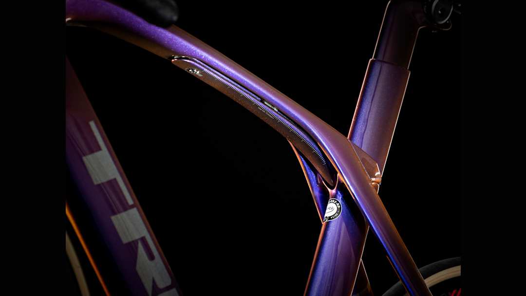 Madone SLR 9 Disc - Trek Bikes