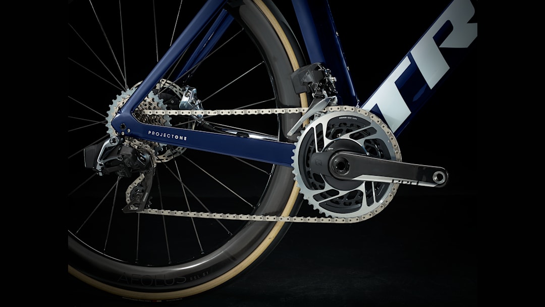 Madone SLR 9 AXS Gen 6 - Trek Bikes
