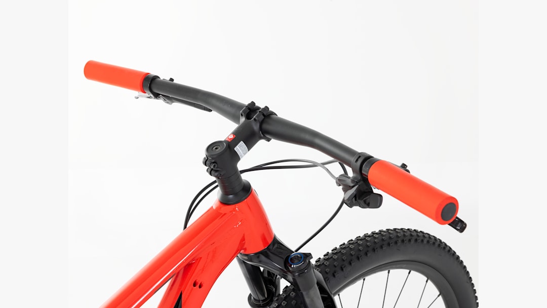X-Caliber 8 - 2021, Medium/Large - Trek Bikes