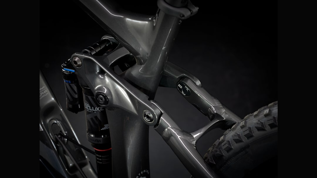 Remedy 8 - Trek Bikes
