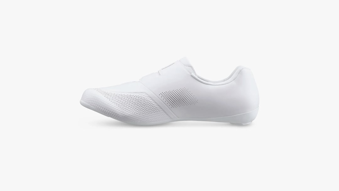 Shimano RC503 Men's Road Cycling Shoe - Trek Bikes