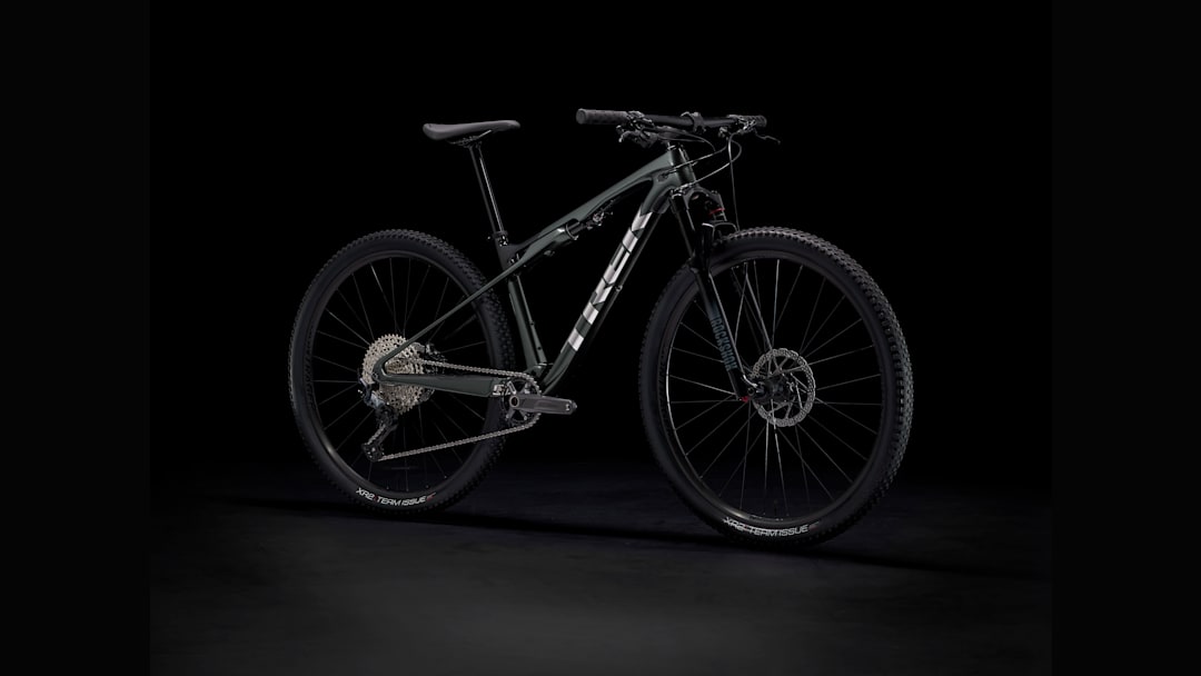 TREK Supercaliber 9.6 Gen1 Mサイズ｜美品MTB TREK Supercaliber 9.6 Gen1 Mサイズ｜美品MTB Supercaliber 9.6 Gen 1