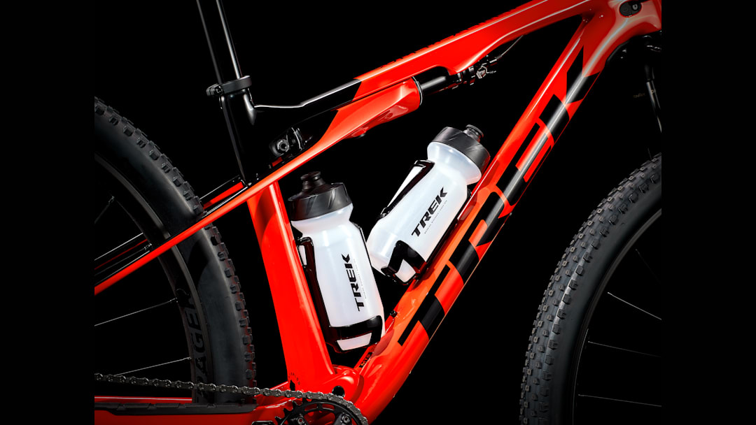 Supercaliber 9.6 Gen 1 - Trek Bikes (JP)
