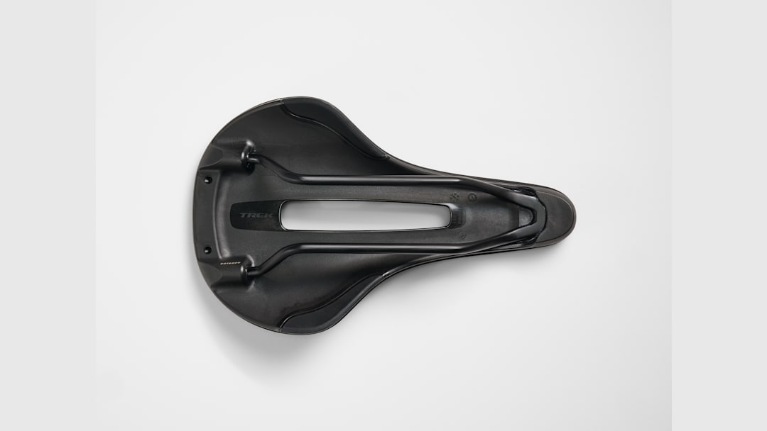 Trek Verse Short Pro Bike Saddle - Trek Bikes