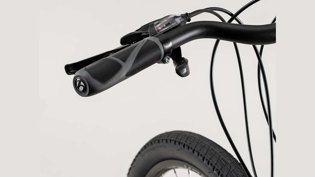trek bicycle verve 1 Disc Low Step Era White  The Store wide and stable tires Check out this pretty and