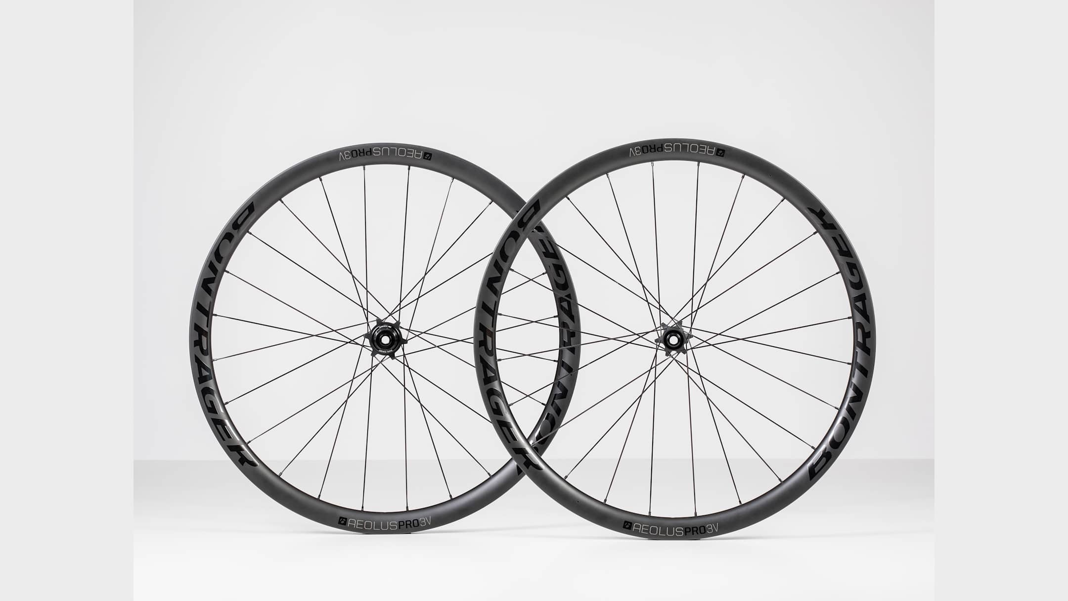 Bontrager Aeolus Pro 3V TLR Disc Road Wheel - Trek Bikes