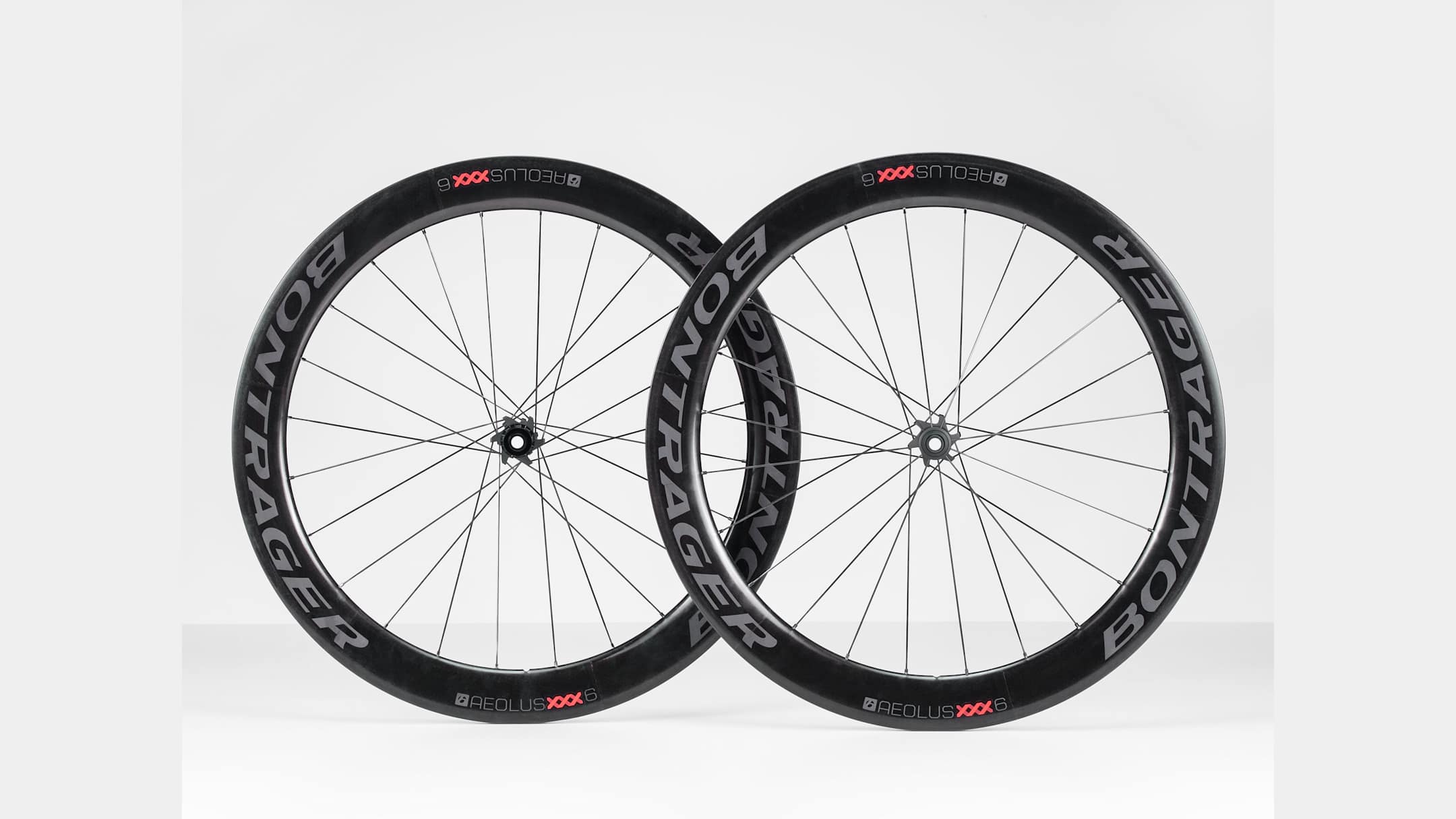 Bontrager Aeolus XXX 6 TLR Disc Clincher Road Wheel - Trek Bikes