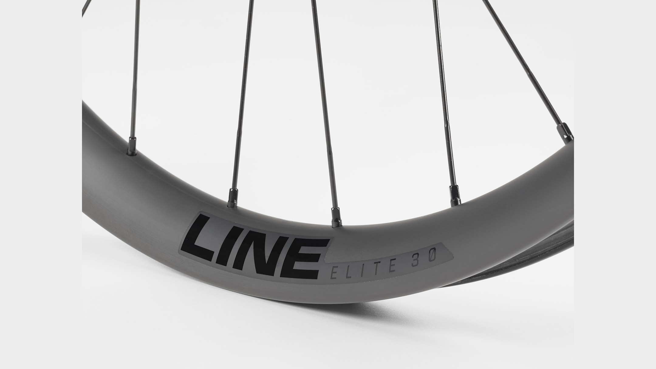 Bontrager TLR ホイール Bontrager Line Elite 30 TLR Boost 29 MTB Wheel - Trek Bikes
