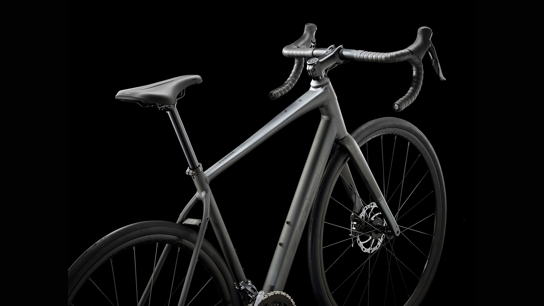Domane AL 2 Gen 4 - Trek Bikes (JP)