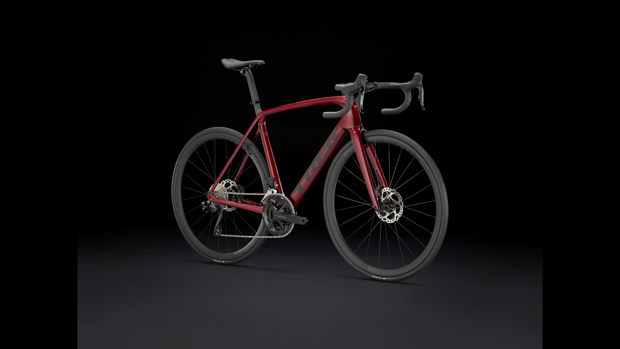 TREK Emonda-SL6ロードバイク 赤/黒(東西線沿道で配達できます）。 Émonda SL 6 - Trek Bikes (JP)