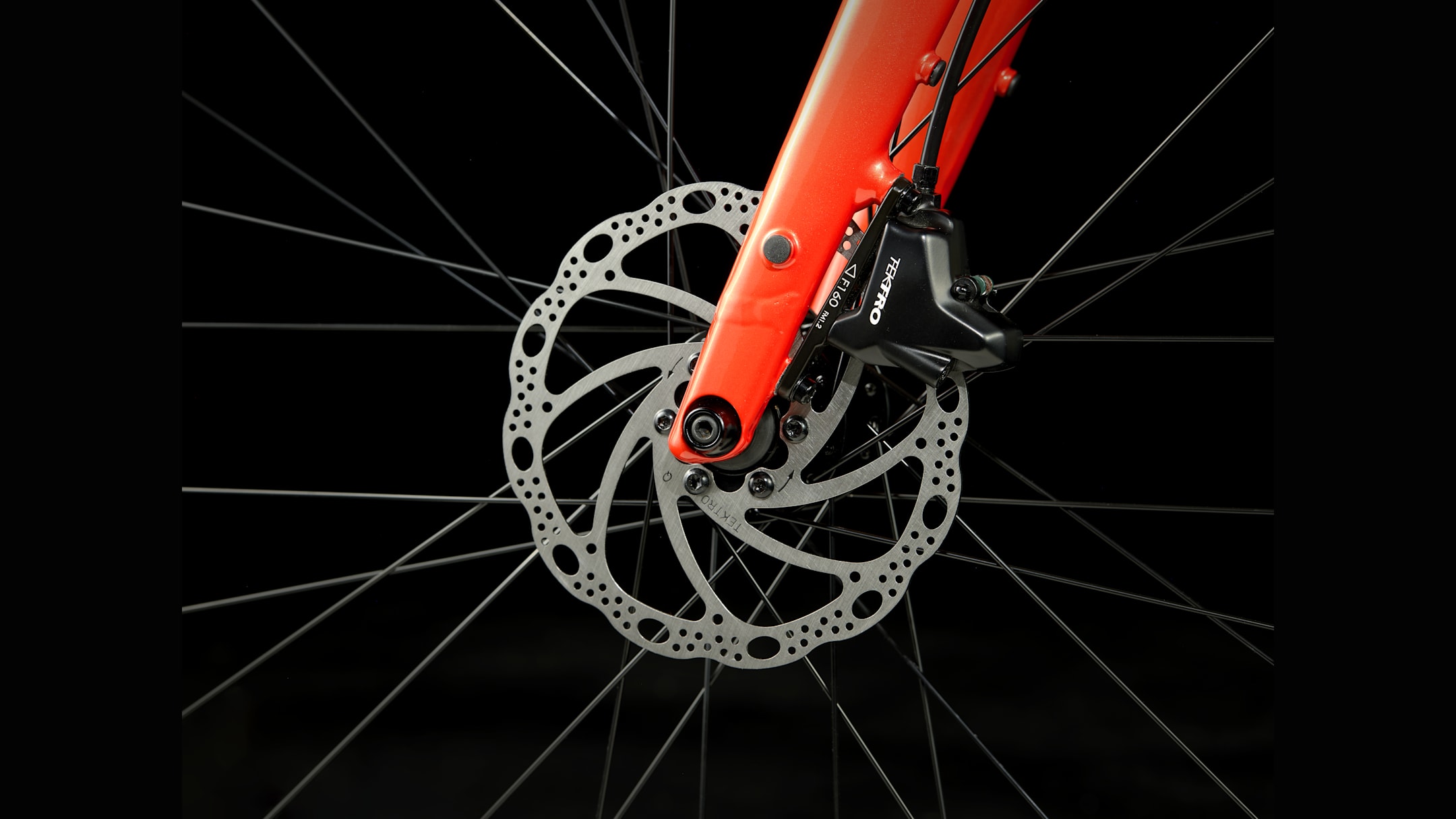 FX軽量クロスバイク – Trek Bikes (JP)