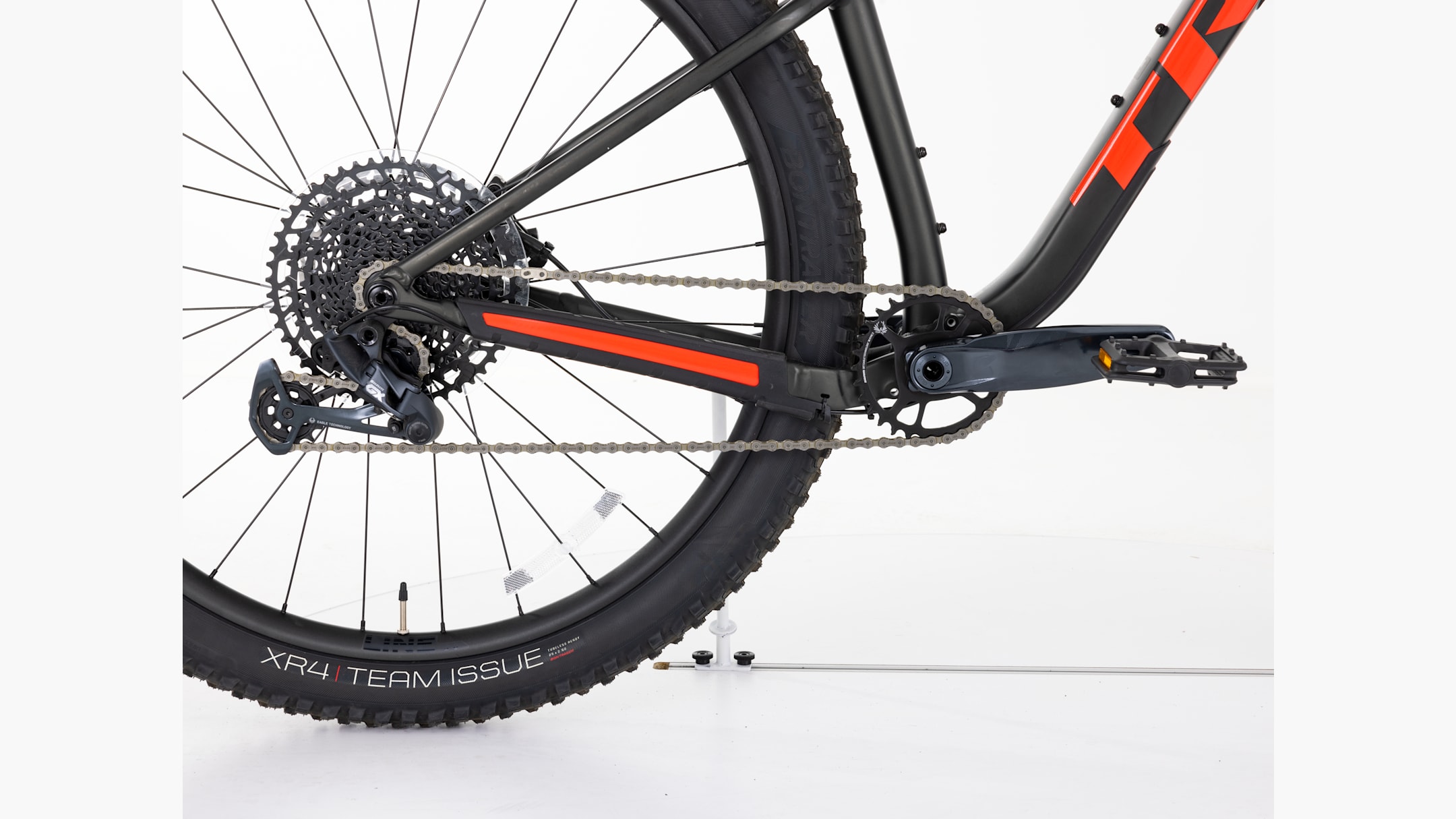 Roscoe 8 - 2023, Medium - Trek Bikes