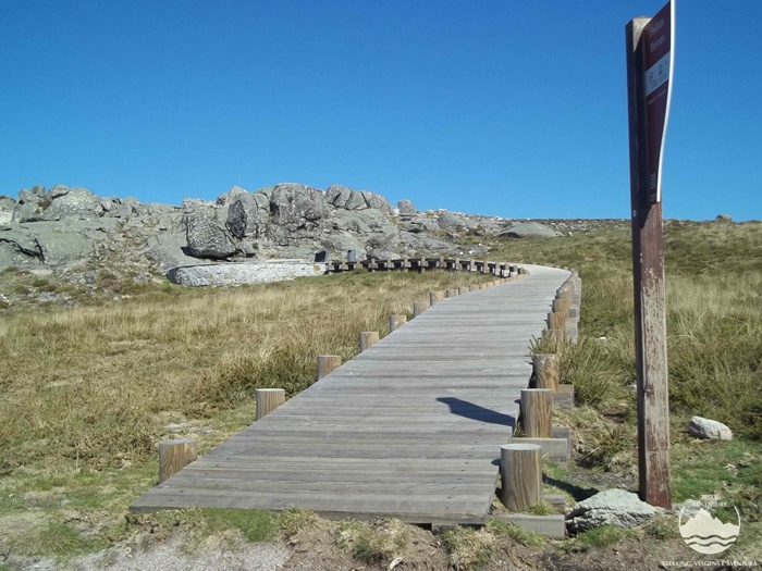 12 Trilhos Épicos - Frecha da Mizarela e pedras parideiras... 12 Trilhos Épicos - Frecha da Mizarela e pedras parideiras...