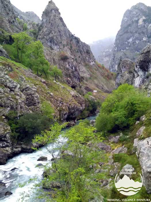 À descoberta dos picos da Europa - 1ª edição 2020 À descoberta dos picos da Europa - 1ª edição 2020