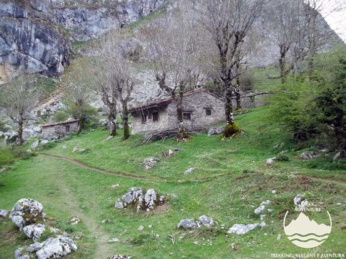 À descoberta dos picos da Europa - 2ª edição 2020 À descoberta dos picos da Europa - 2ª edição 2020
