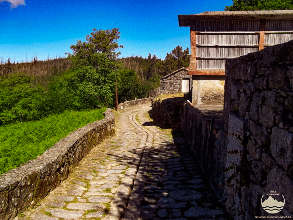 Mistérios de Trebilhadouro e rio Caima