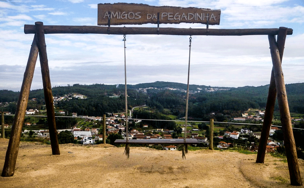 Quintadona: a aldeia, a natureza e o património envolvente Quintadona: a aldeia, a natureza e o património envolvente