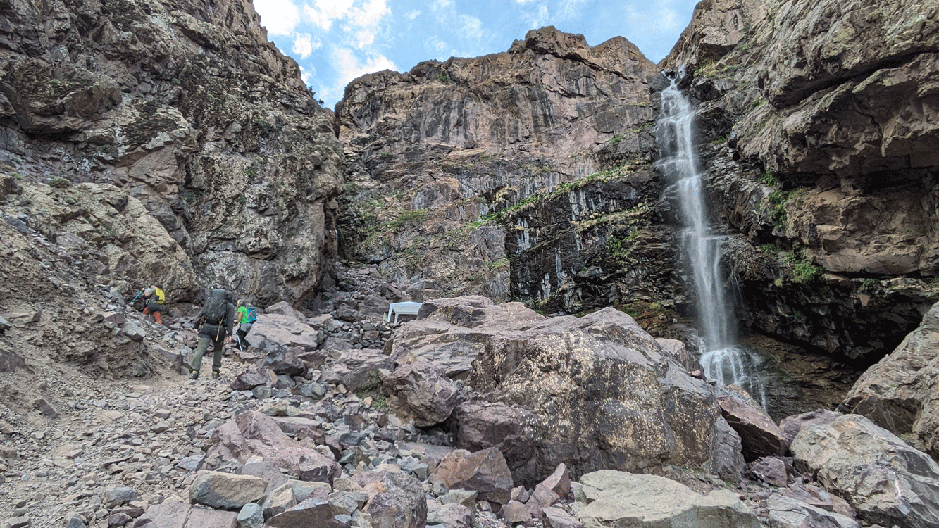 Expedição de Ascensão ao Monte Toubkal em 3 Dias Expedição de Ascensão ao Monte Toubkal em 3 Dias