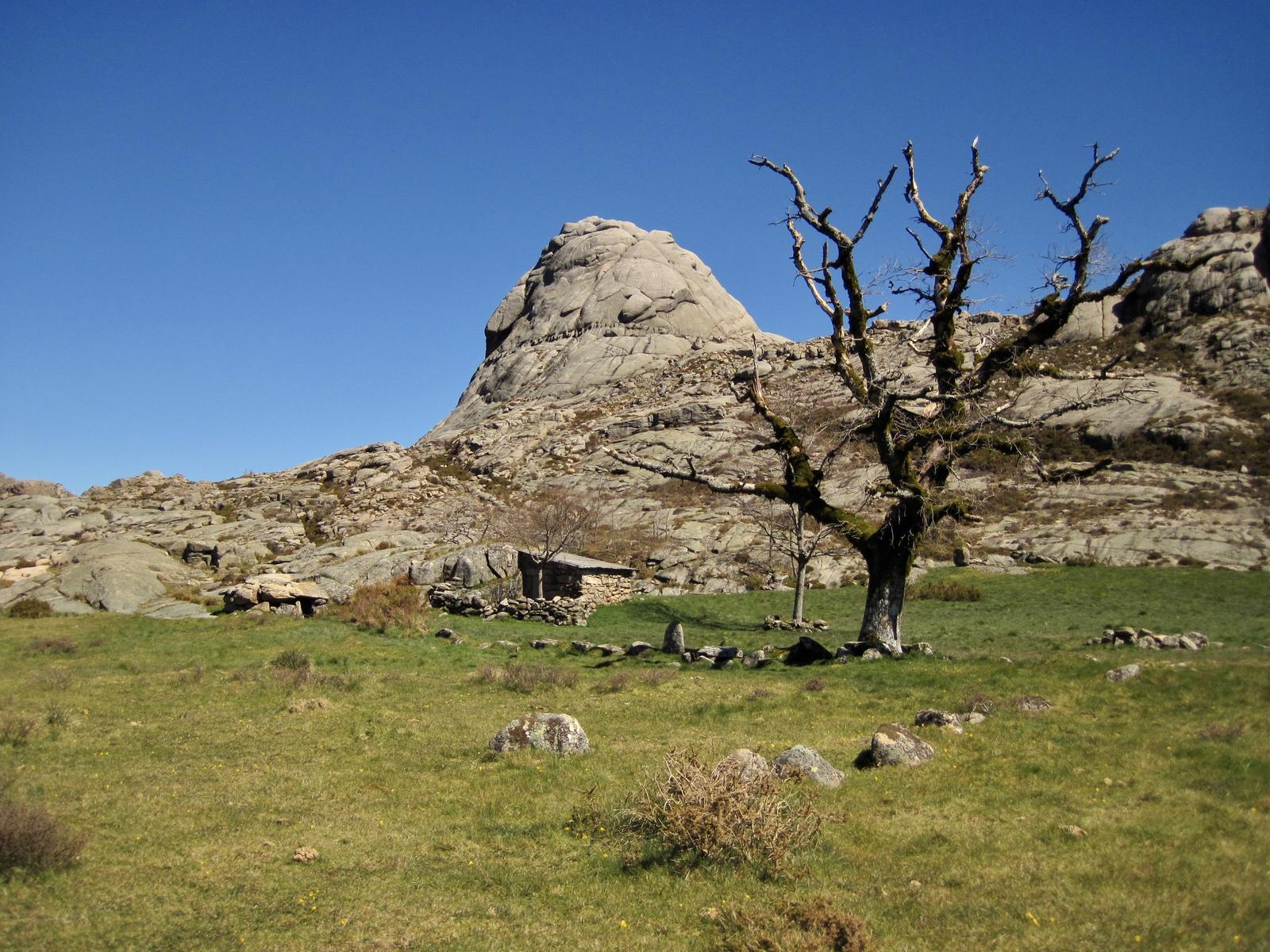 A caminho do Poço Azul e Prado da Rocalva, Uma Aventura no Gerês