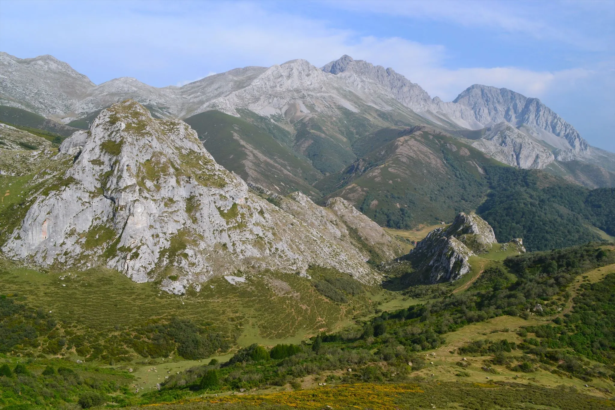 Parque Natural de Somiedo + Pena Ubina