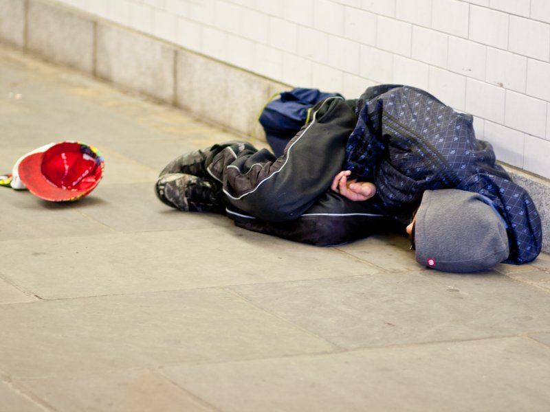 How Can You Help a Rough Sleeper?
