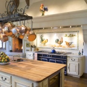 View of the Kitchen, rooster details, oak floor, cabinetry, ceiling, countertop, cuisine classique, hardwood, home, interior design, kitchen, room, brown, gray