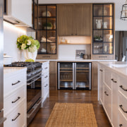 The kitchen offers a wealth of functionality – 