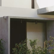 Front door entry. - Conceal, direct and connect 