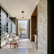 Desert sight lines feature throughout the home.Photography by 