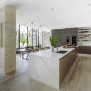 Sleek slabs of marble polish off the Ernestomeda 