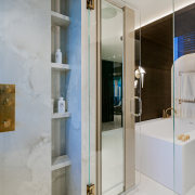 Shower stall. - Automated for the future - 