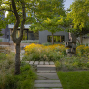 Approach to the patio through the carpet of 