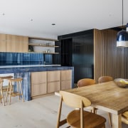 In terms of colour and finishes, the cabinetry 