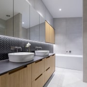 The layout of this bathroom proved tricky – 