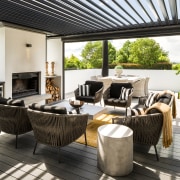 Come rain, come shine – the outdoor living 