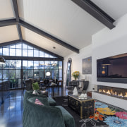 The living space opposite the kitchen. - Hidden 