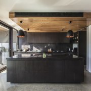 Architect: mcmahon and nerlich architectsPhotography by superk architecture, cabinetry, countertop, cuisine classique, house, interior design, kitchen, gray, black