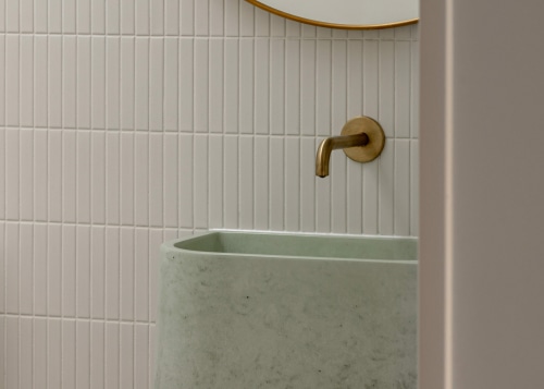 Bathroom with feature-finished basin. - Drawing on nature 