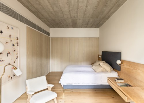 In the master suite, an artwork by Katrin 