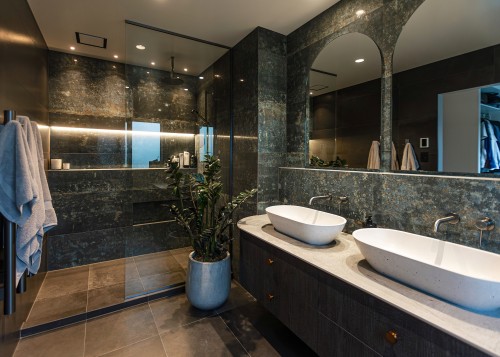 Cottofaenza wal tiles, in Nero colourway, make quite 