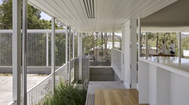 Further, the interior circulation edge is lowered while 